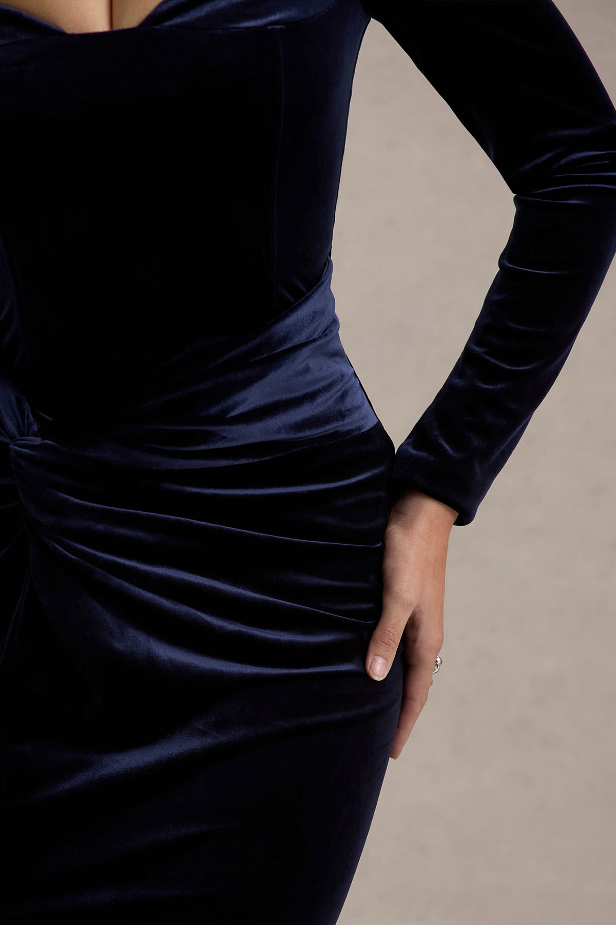 uploaded_image_4_8vnro