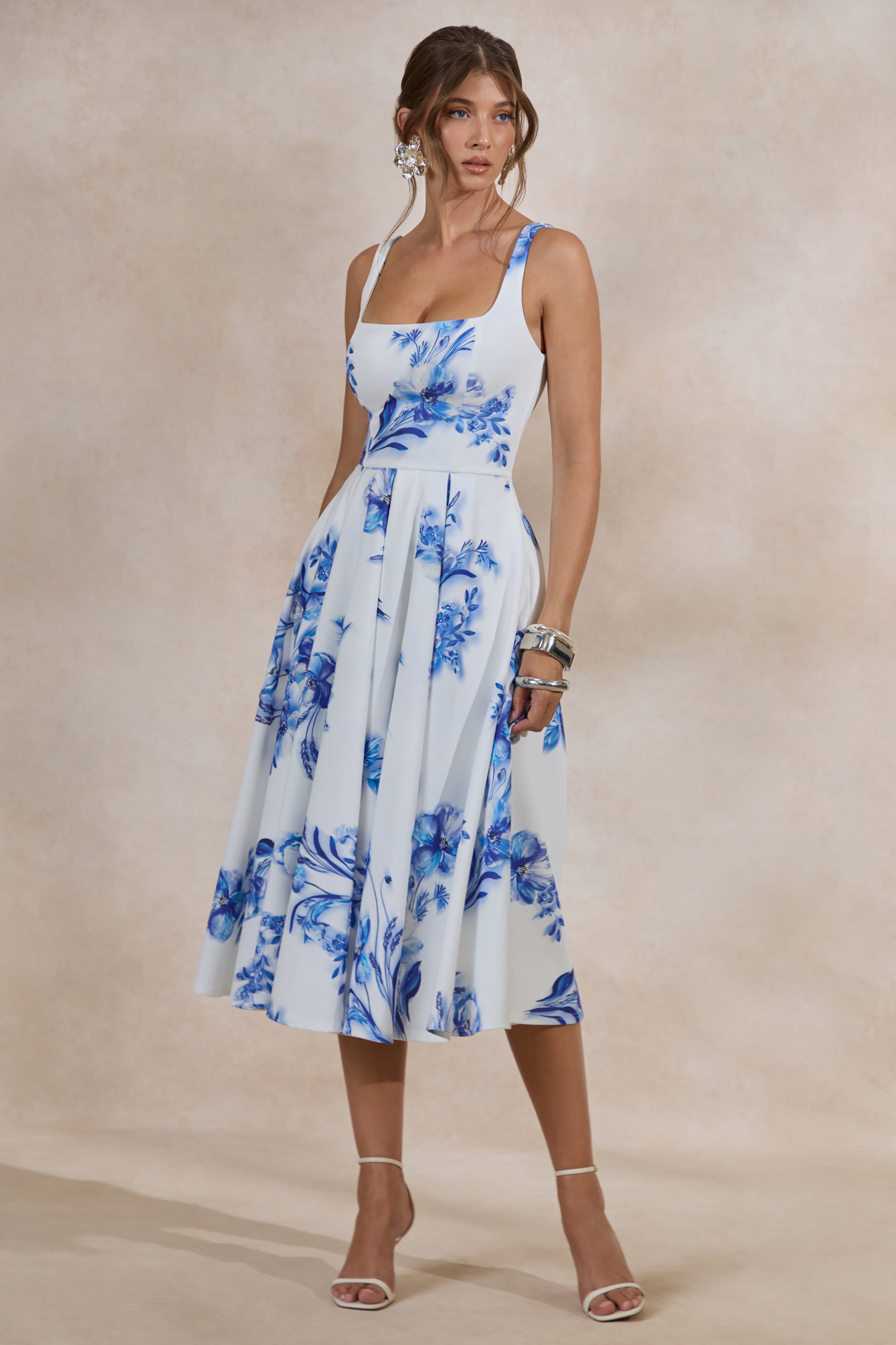 ECM_HR_CL136597153---Lissa-_-Blue-Floral-Print-Square-Neck-Midi-Dress0.jpg