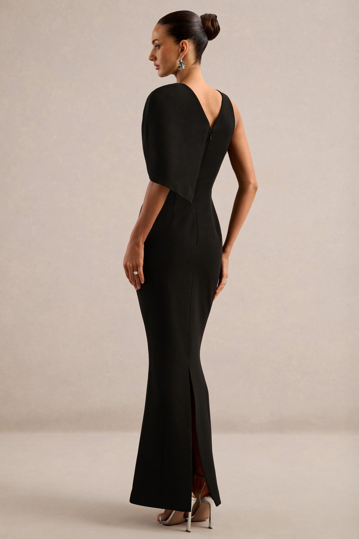 ECM_HR_CL137291001 - Quira _ Black Asymmetric-Neck Maxi Dress With Cape-Sleeve7.jpg