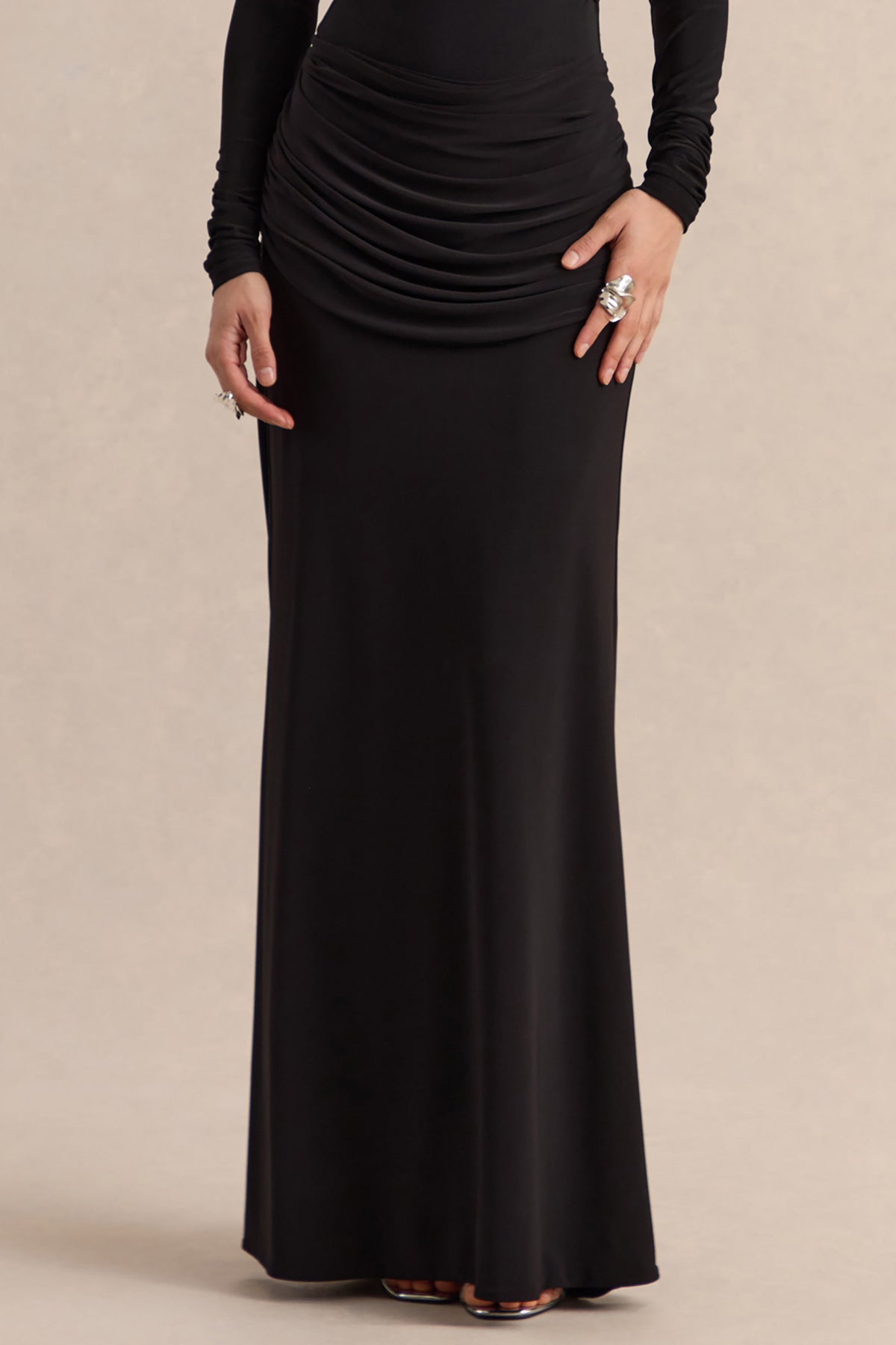 CL13783600106_ECM_HR_CL137820001---Kaelis-_-Black-Bardot-Neck-Bodysuit-With-Long-Sleeves-_-CL137836001---Esara-_-Black-Maxi-Skirt-With-Gathered-Detailing-3_09a1ad98-5685-4de1-9194-73cf0943c27f