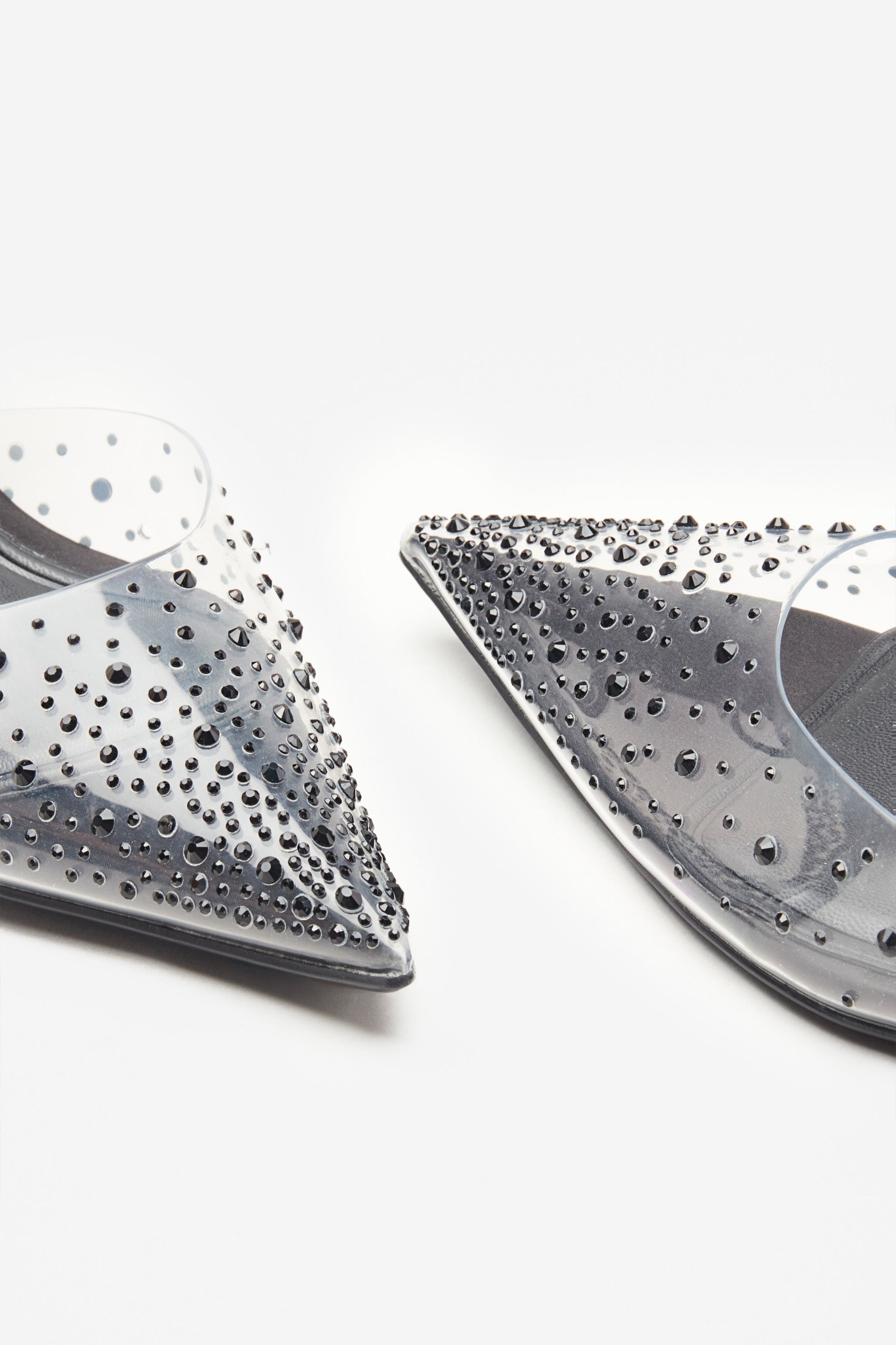 Covergirl | Zwarte Diamanten Puntige Slingback Hakken