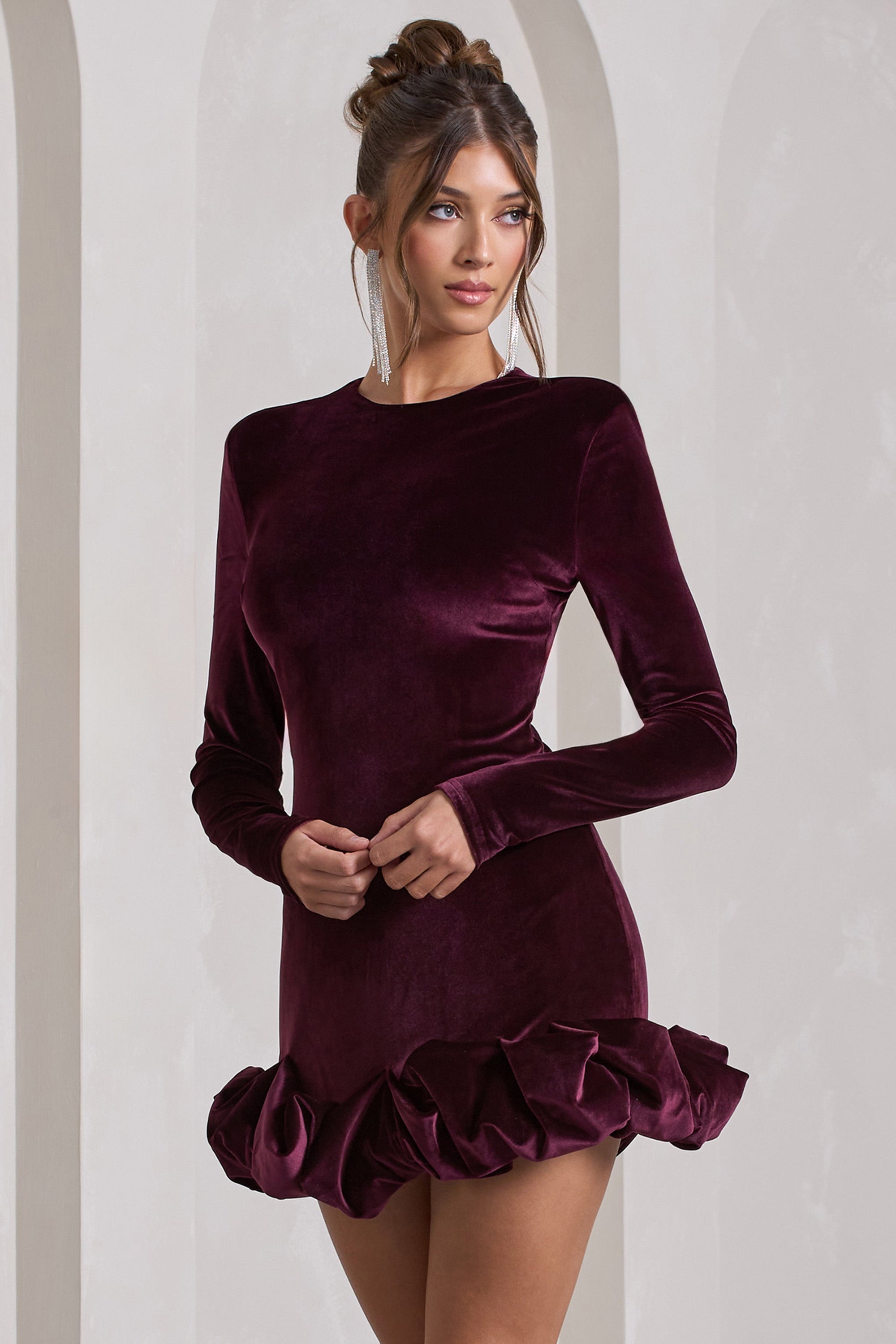 Claudine | Port Velours Gerimpeld Mini Jurk Met Lange Mouwen