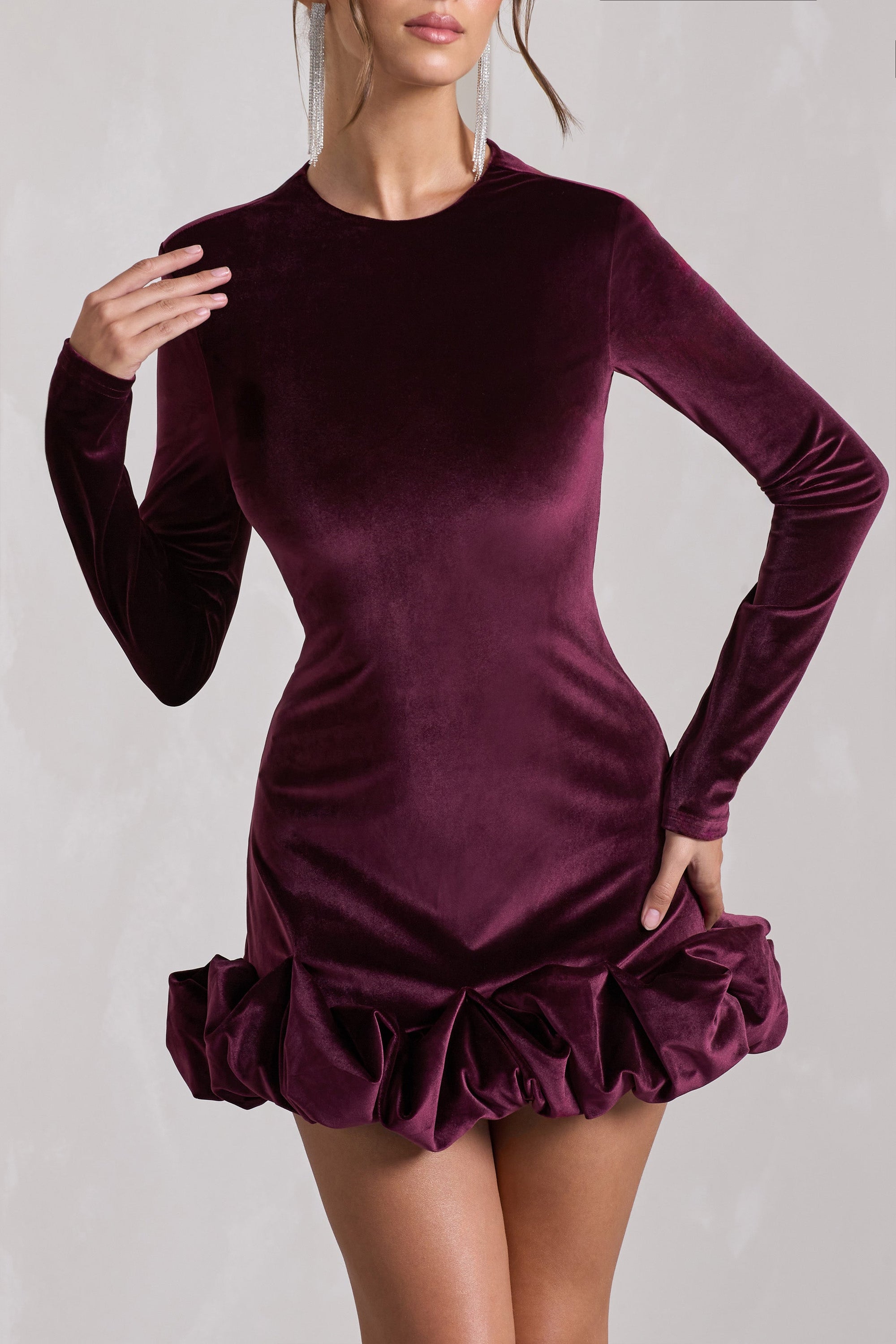 Claudine | Port Velours Gerimpeld Mini Jurk Met Lange Mouwen
