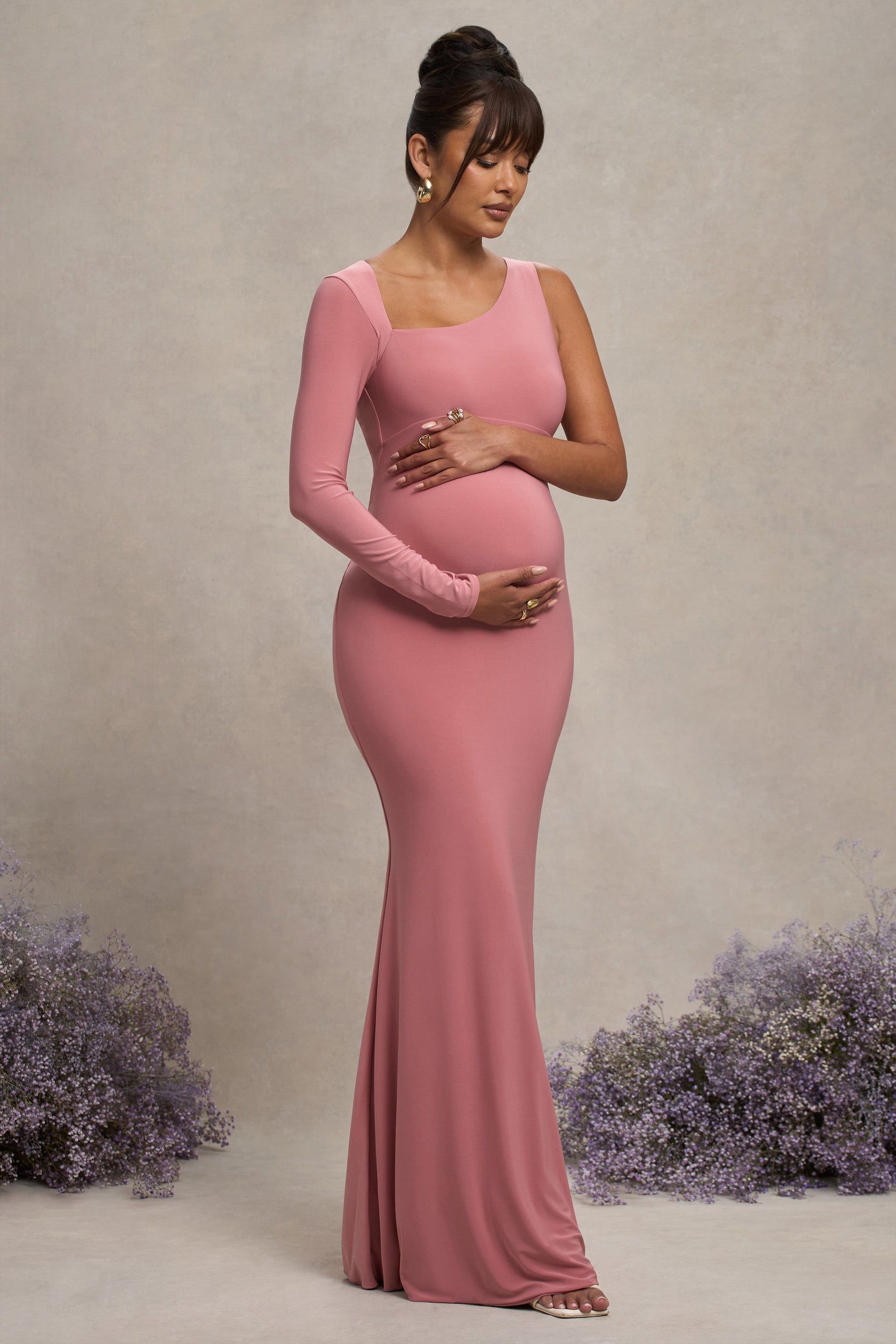 Oh Baby | Blosroze Zwangerschaps Bodycon Maxi Jurk Met Blote Schouder
