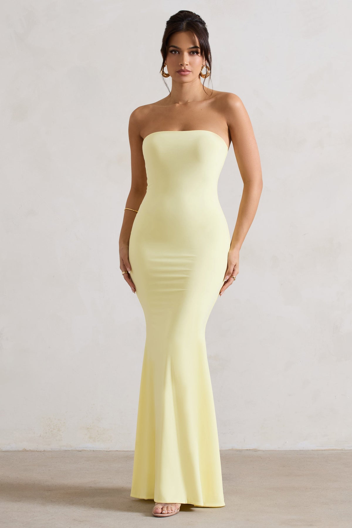 WB_CC_HR_CL129967188-CeremonyLemonBandeauFishtailMaxiDress0_0bc3d20d-313b-4b65-a905-b70048ca494b