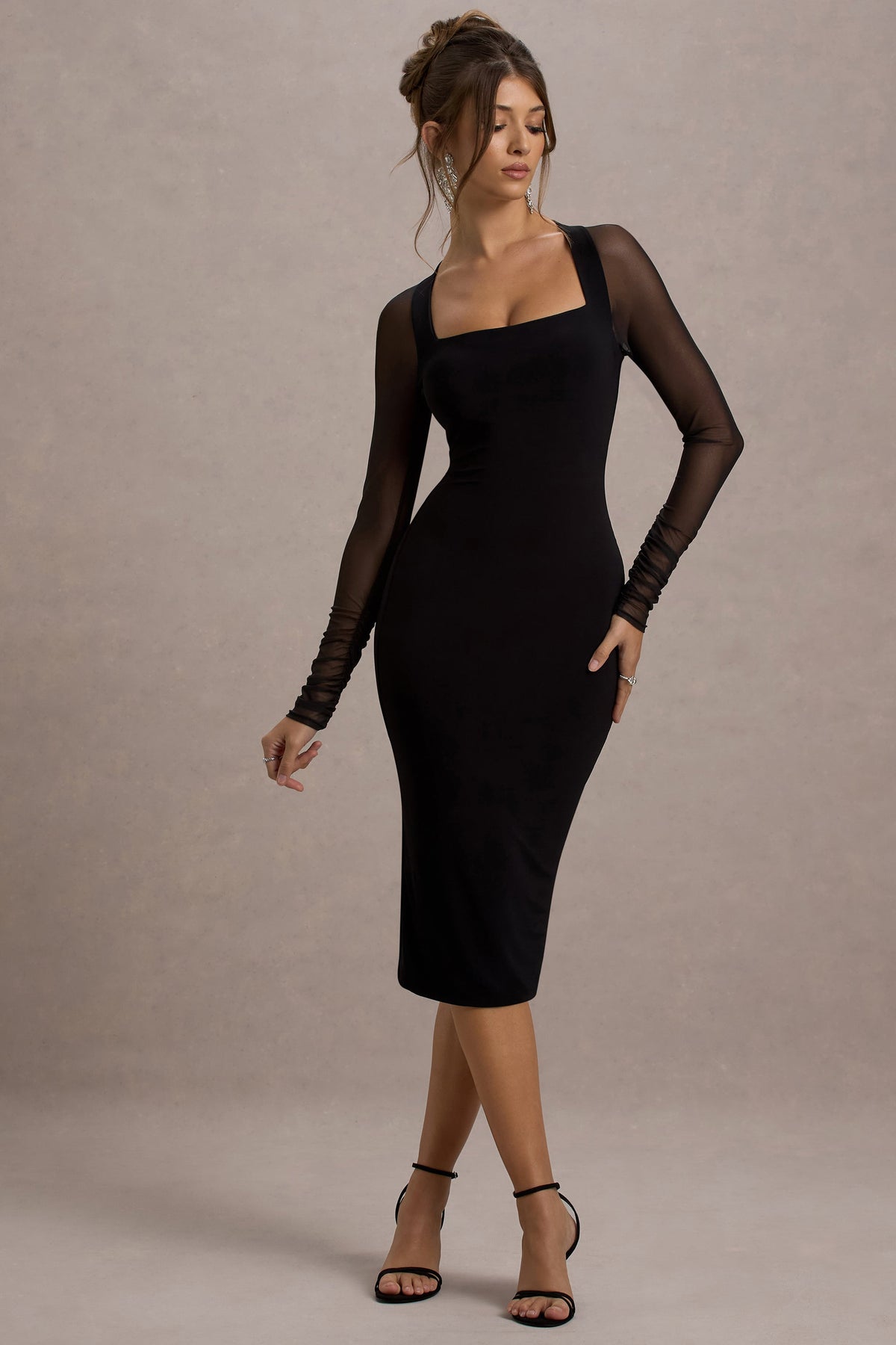 Off Track | Zwarte Bodycon Midi Jurk Met Doorschijnend Mouwen