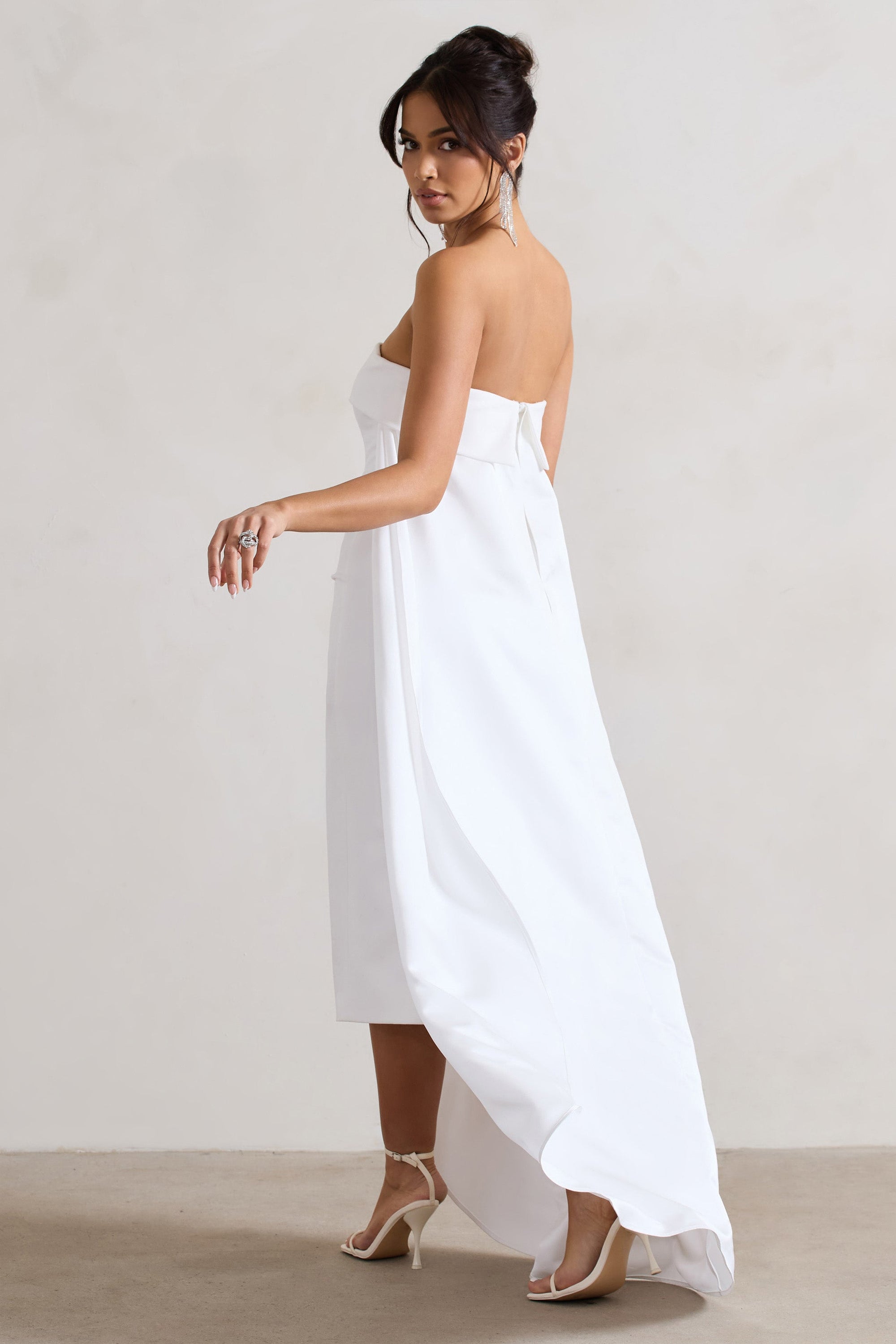 Save The Date | Crème Bandeau Midi Jurk Met Train