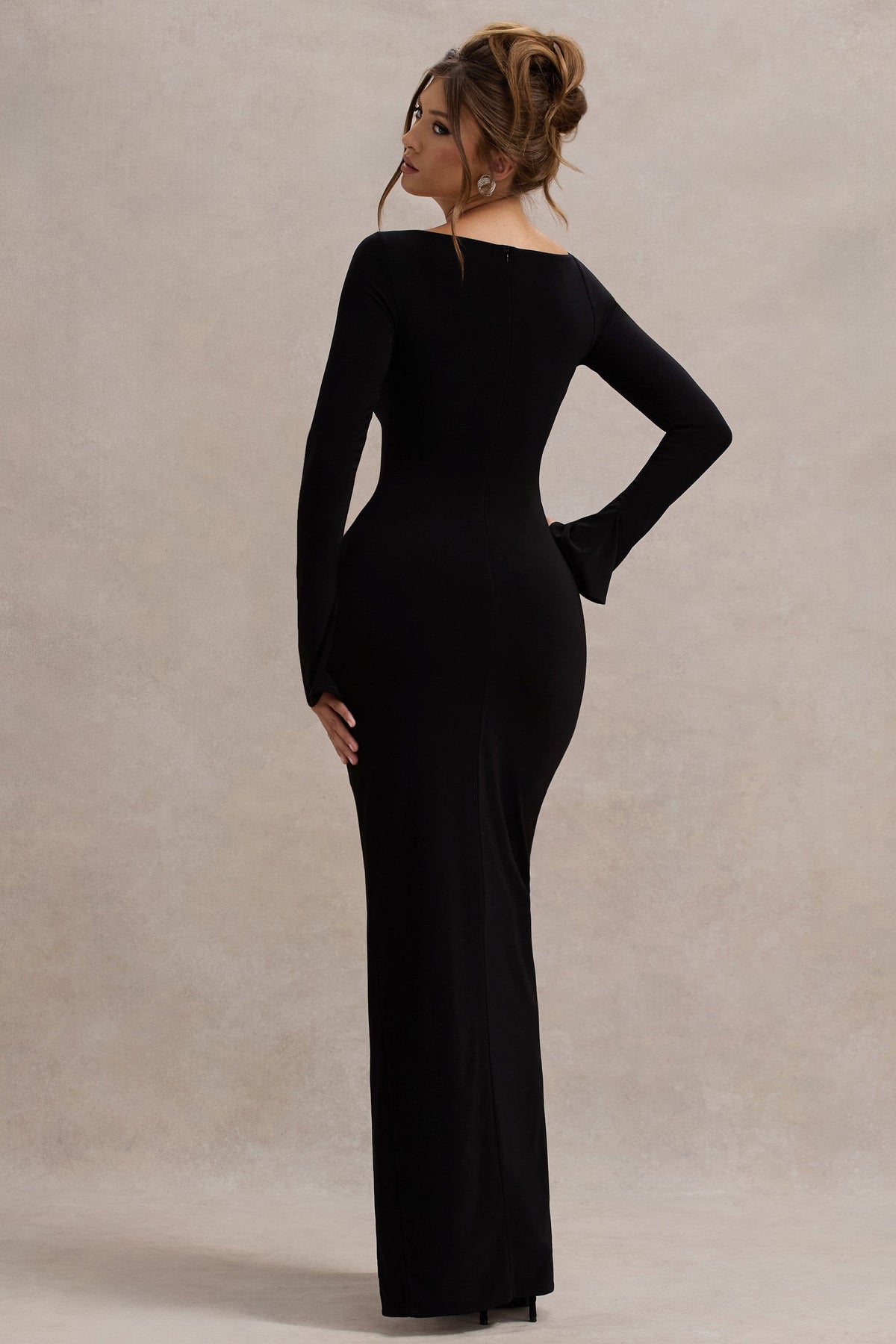 Cosmos | Zwart Asymmetrische Split Maxi Jurk Met Lang Mouwen
