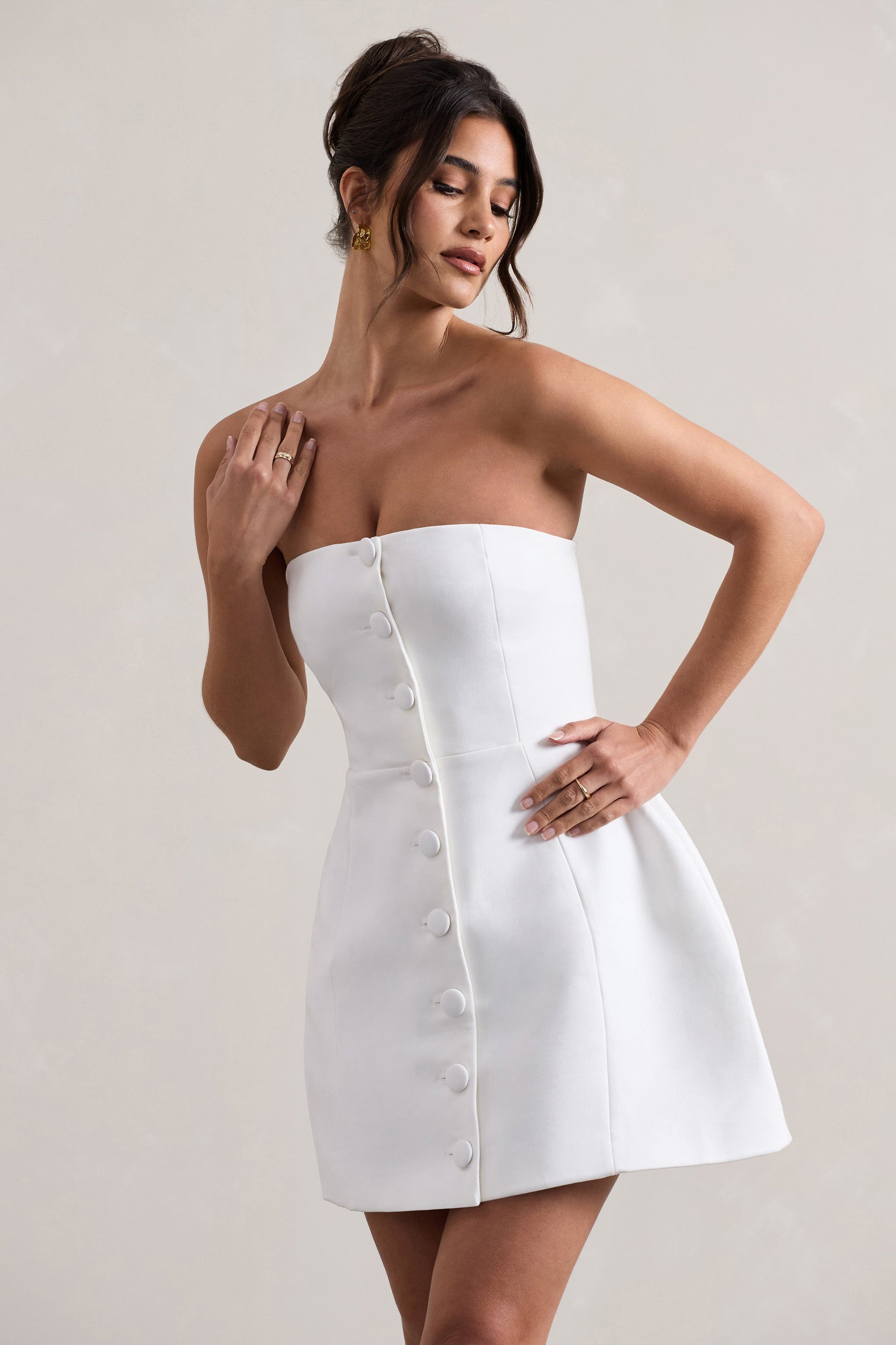 Anniston | Witte Bandeau Getailleerd Mini Jurk Met Knopen