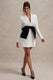 Prized | Witte Getailleerde Blazer Jurk Met Zwarte Strikje