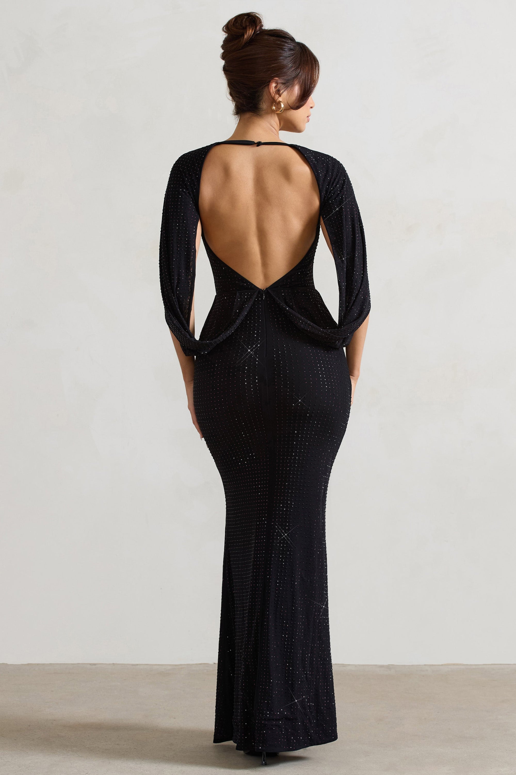 Broadway | Zwarte Versierde Fishtail Maxi Jurk Met Cape Mouwen