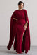 Ilaria | Bessenrode Split Maxi Jurk Met Cape Mouwen
