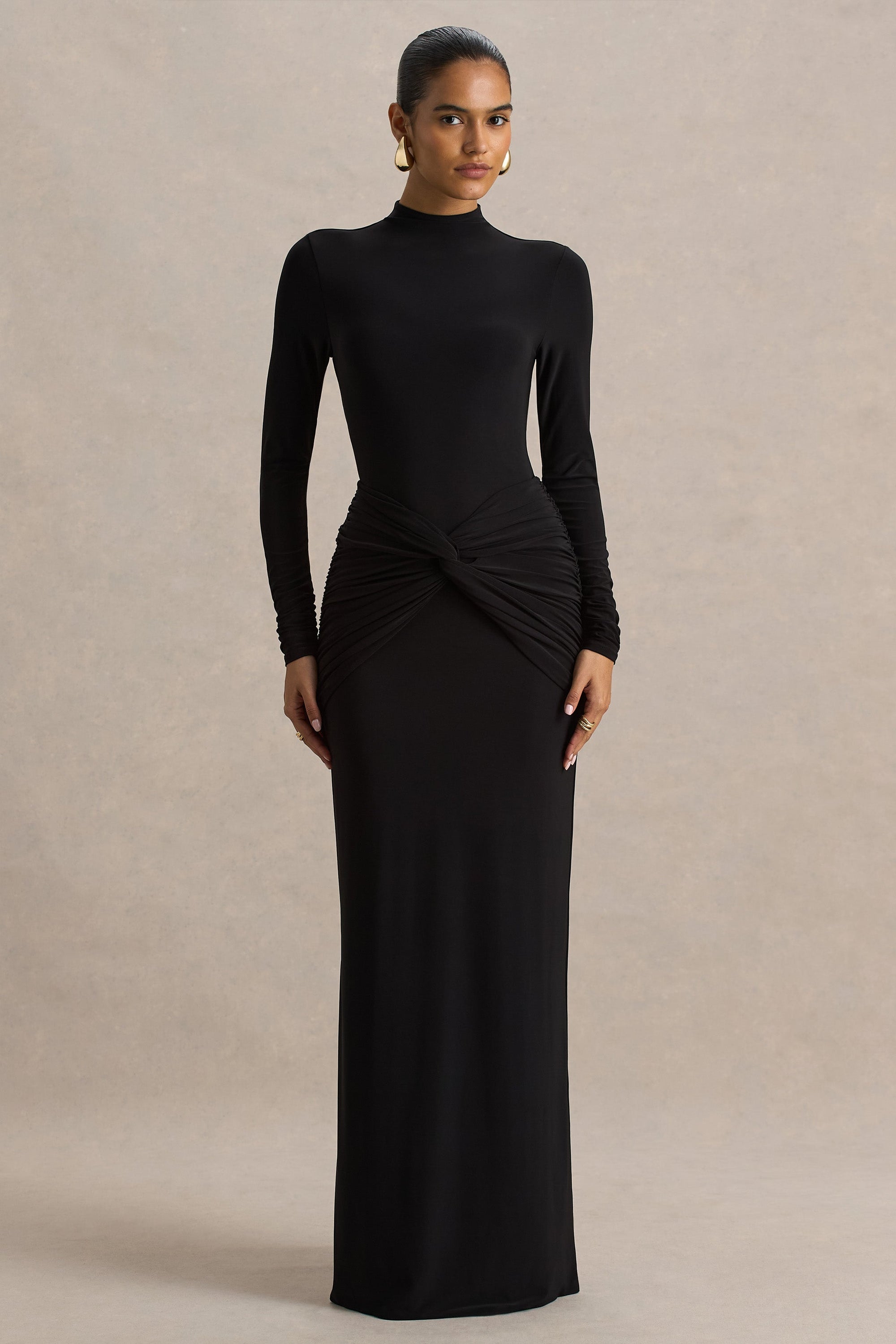 Alula | Zwarte Hoge Hals Maxi Jurk Met Twist Detail
