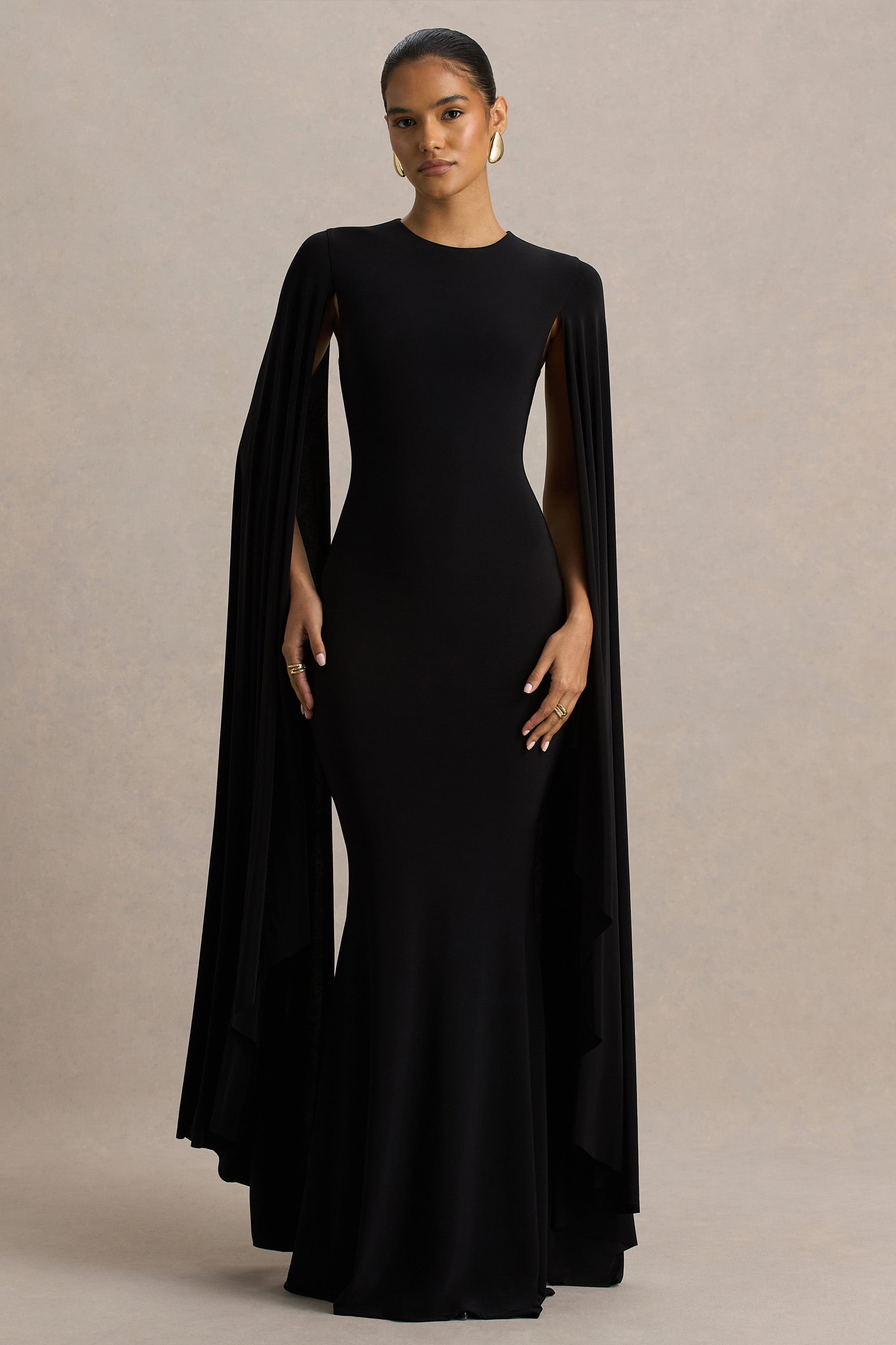 Briony | Zwarte Hoge Ronde Hals Maxi Jurk Met Cape mouwen