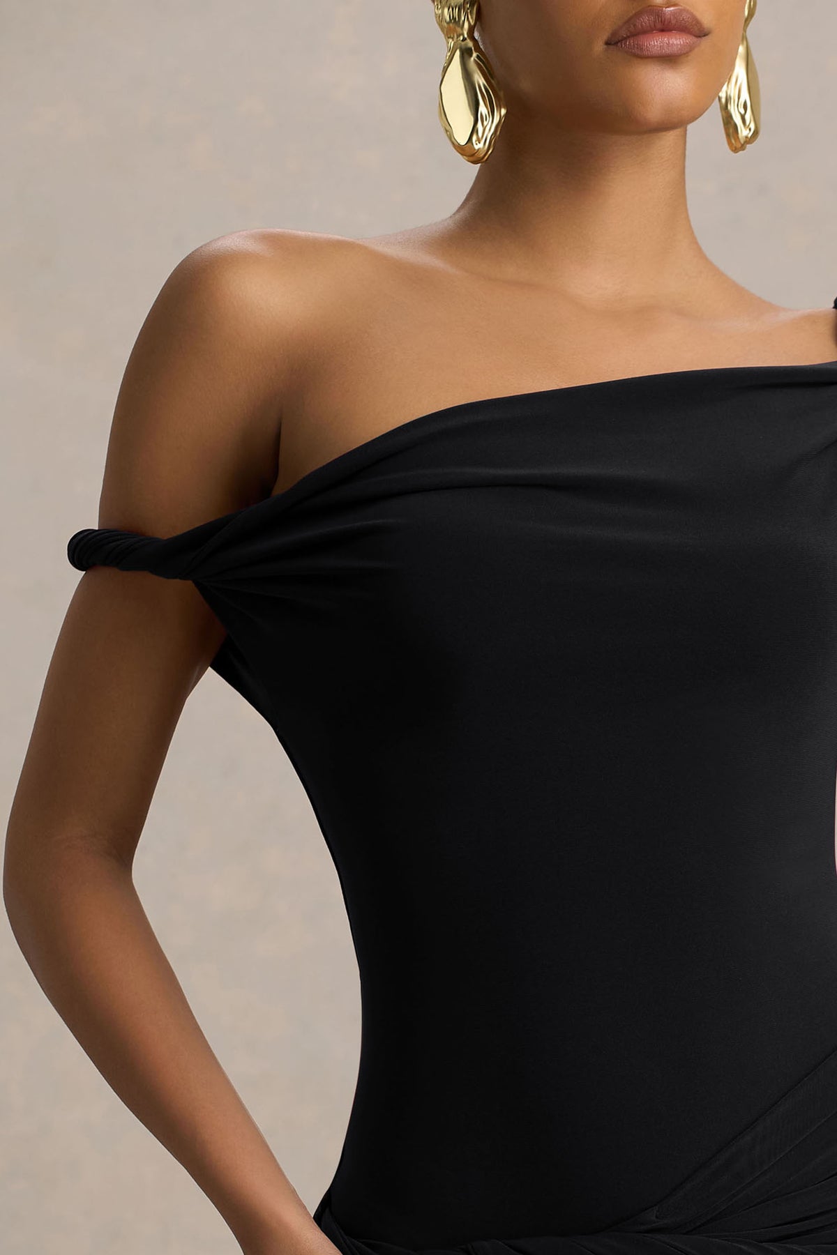 uploaded_image_1_zav0g