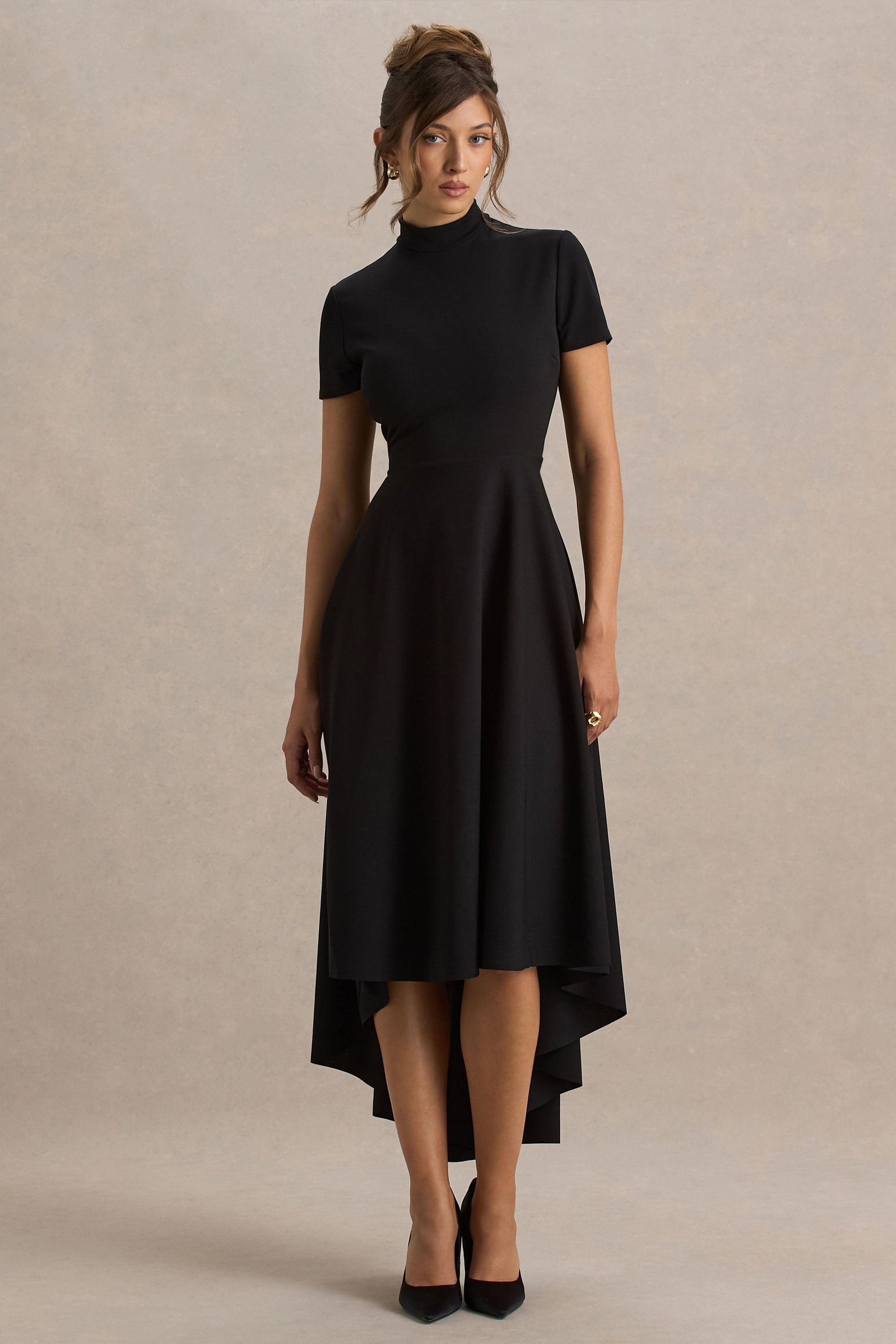 Bellona | Zwart Hoog-Lage Midi Jurk Met Hoge Hals