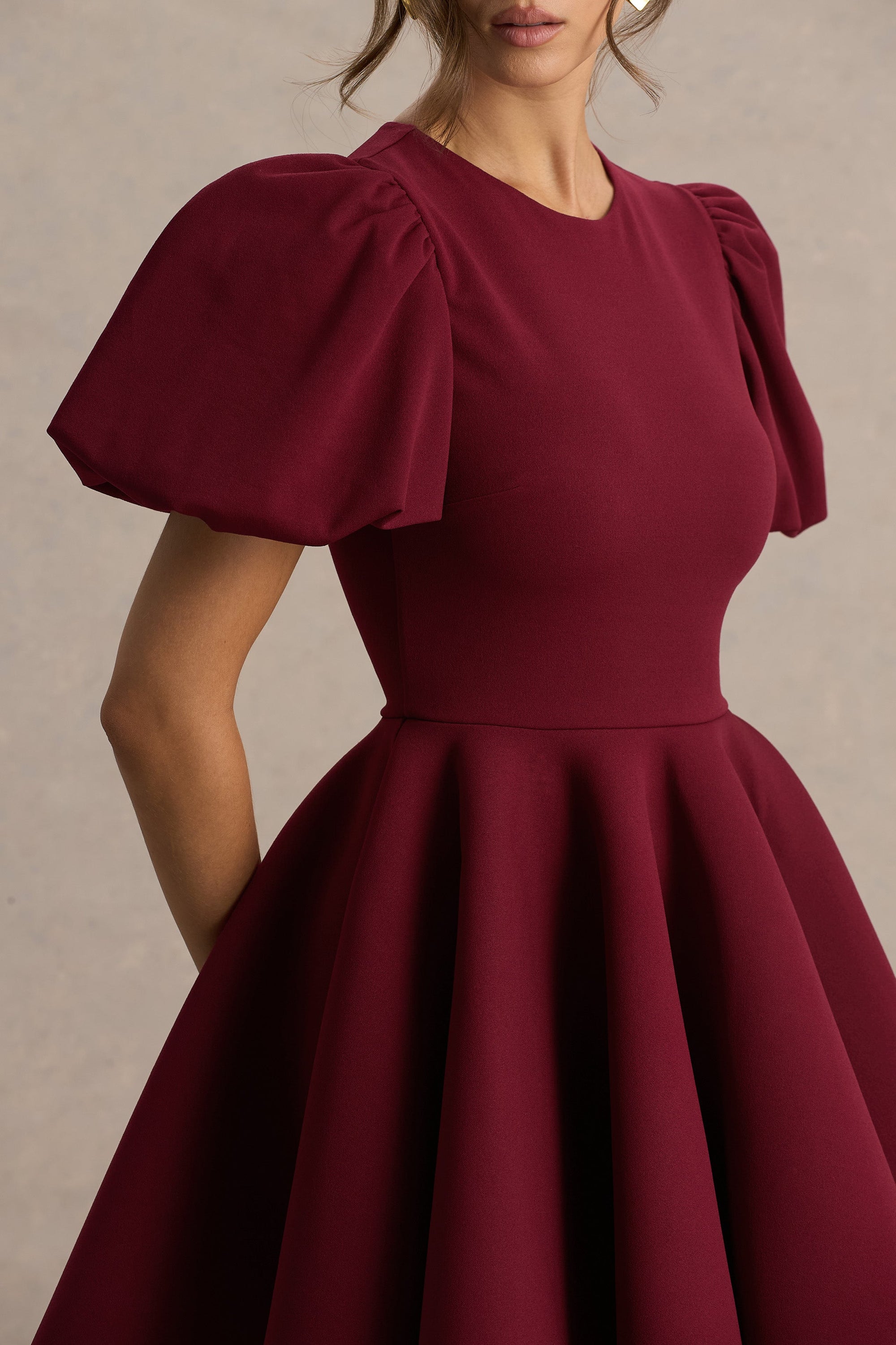 Emelia | Bordeaux Skater Jurk Met Pof-Mouwen