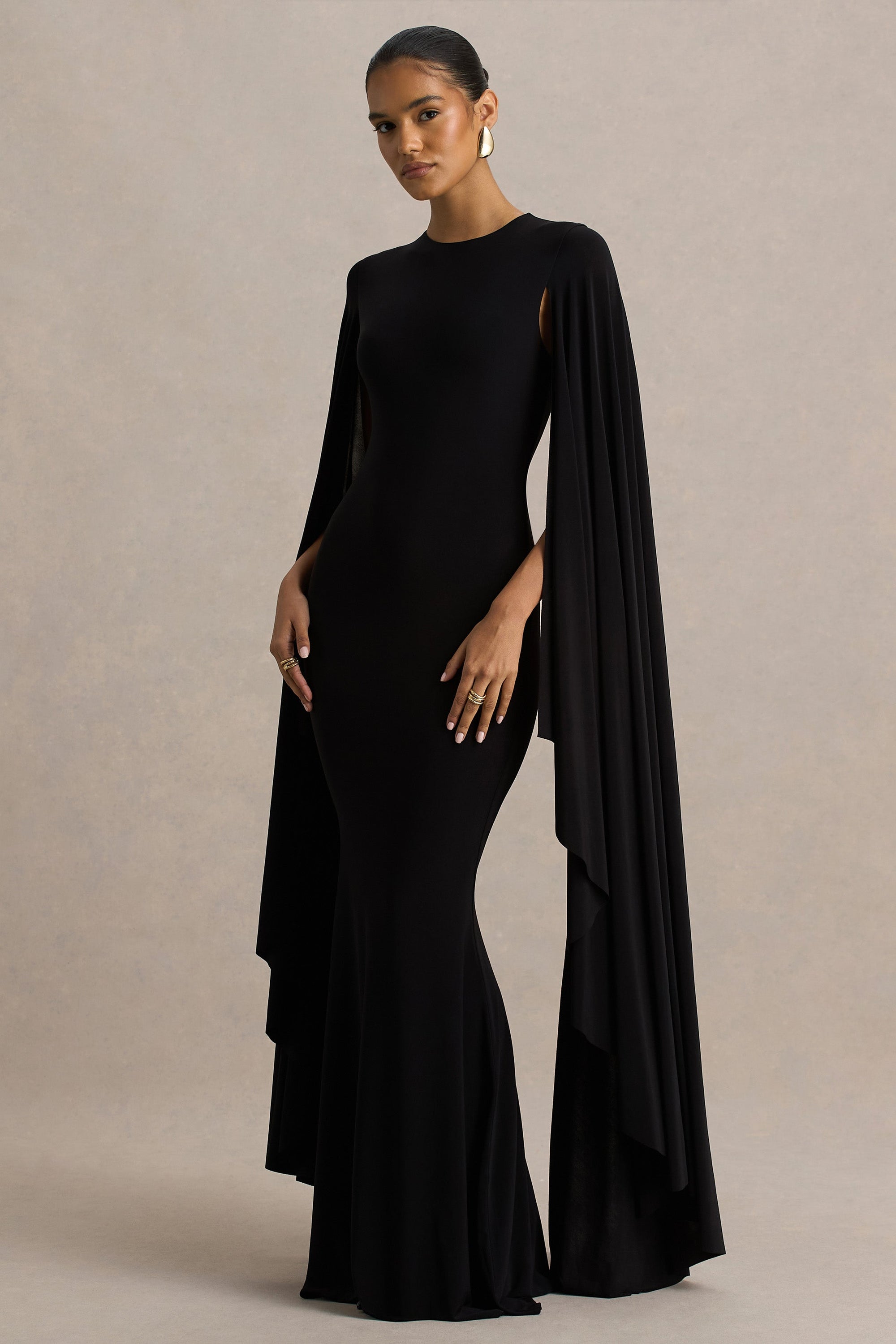 Briony | Zwarte Hoge Ronde Hals Maxi Jurk Met Cape mouwen