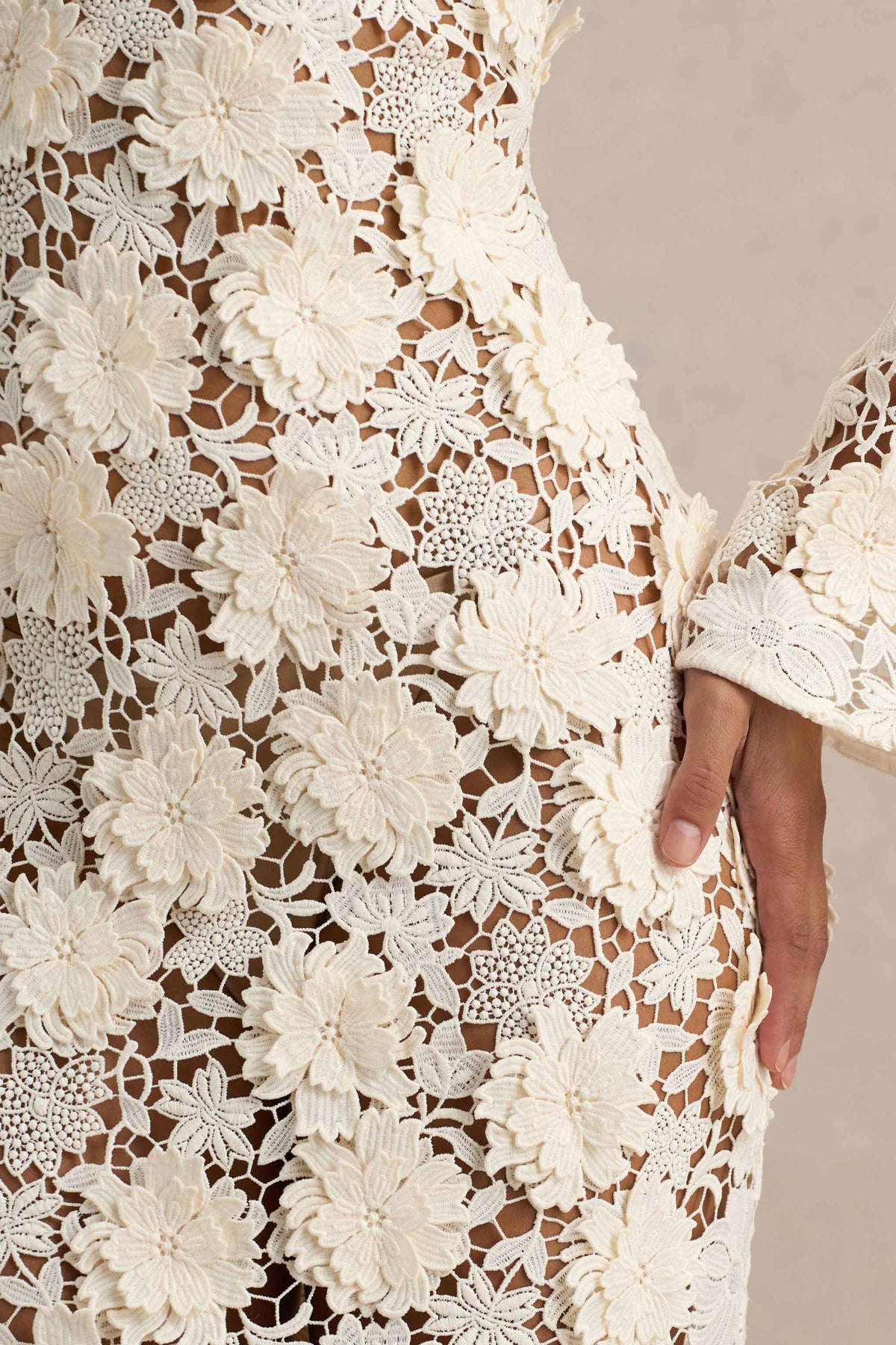 uploaded_image_4_1wm4h