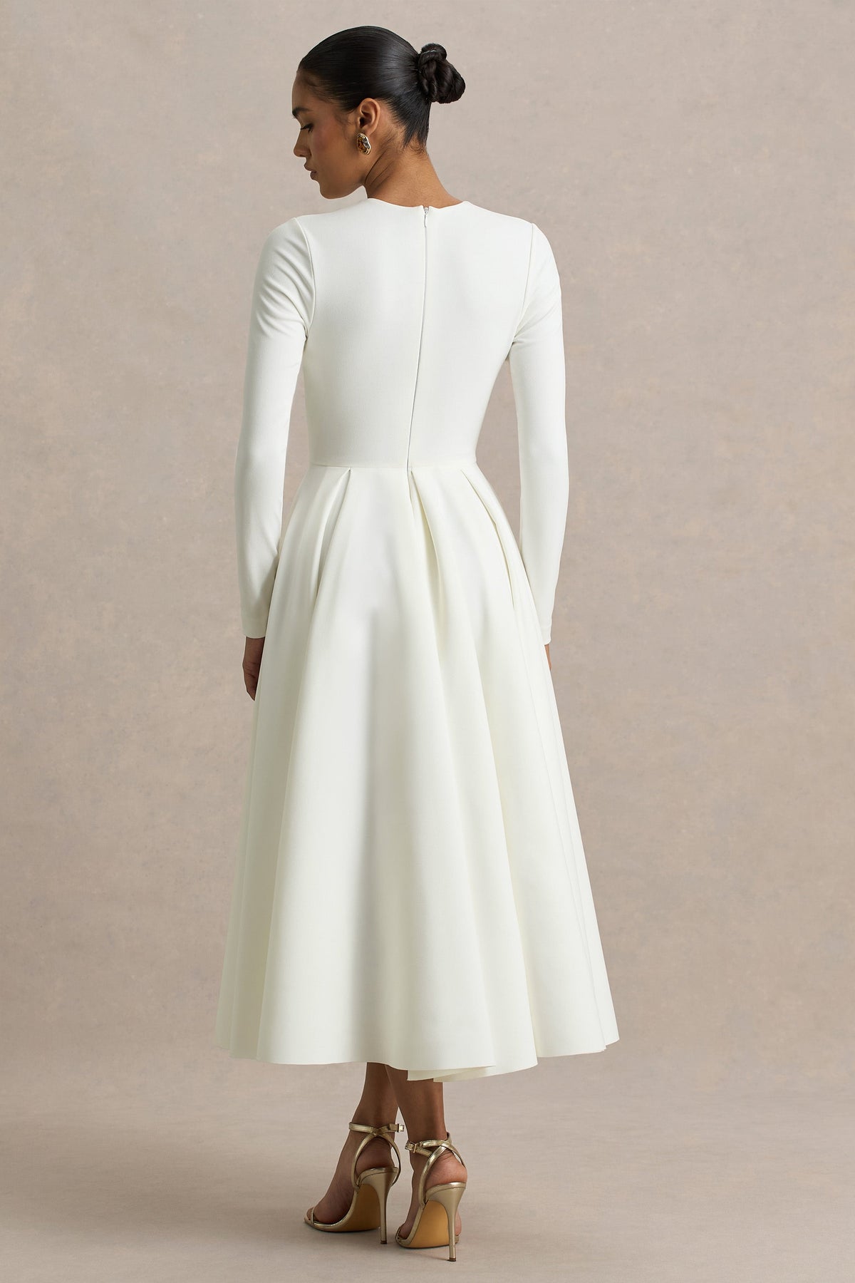 Bellamy | Creme Ronde Hals Midi Jurk Met Lange Mouwen