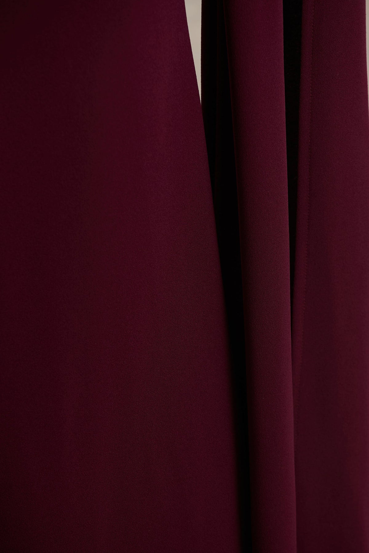 Esme | Bordeaux Vierkante Hals Maxi Jurk Met Cape Mouwen