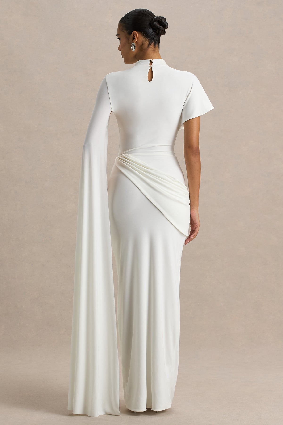 Tropic | Witte Hoge Hals Maxi Met Lange Cape‑Mouwen